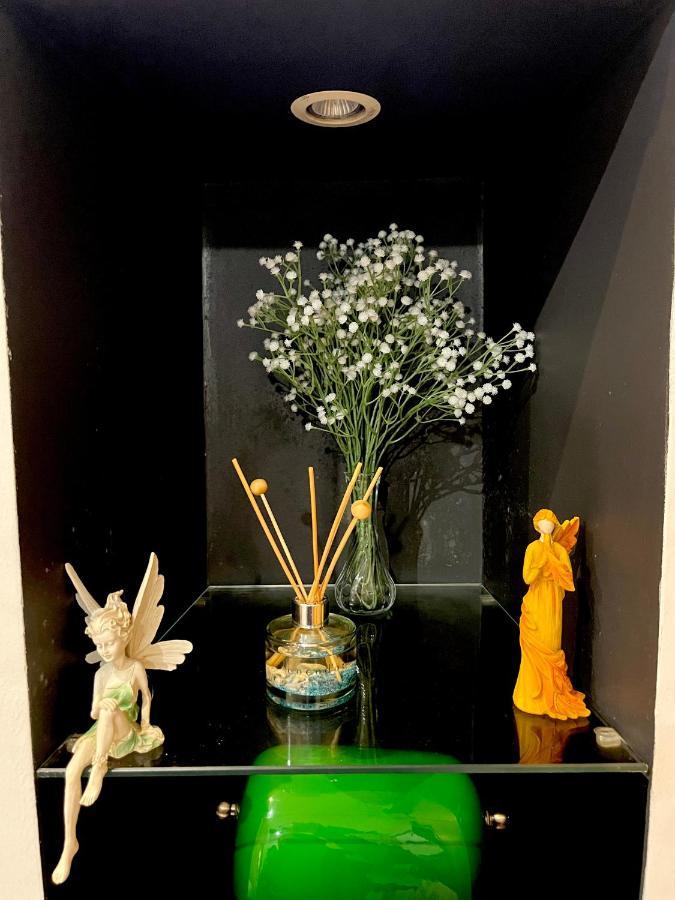 Dream Dwell Paris-Chic Flat In The Heart Of Marais Near Pompidou Centre Apartment Exterior photo